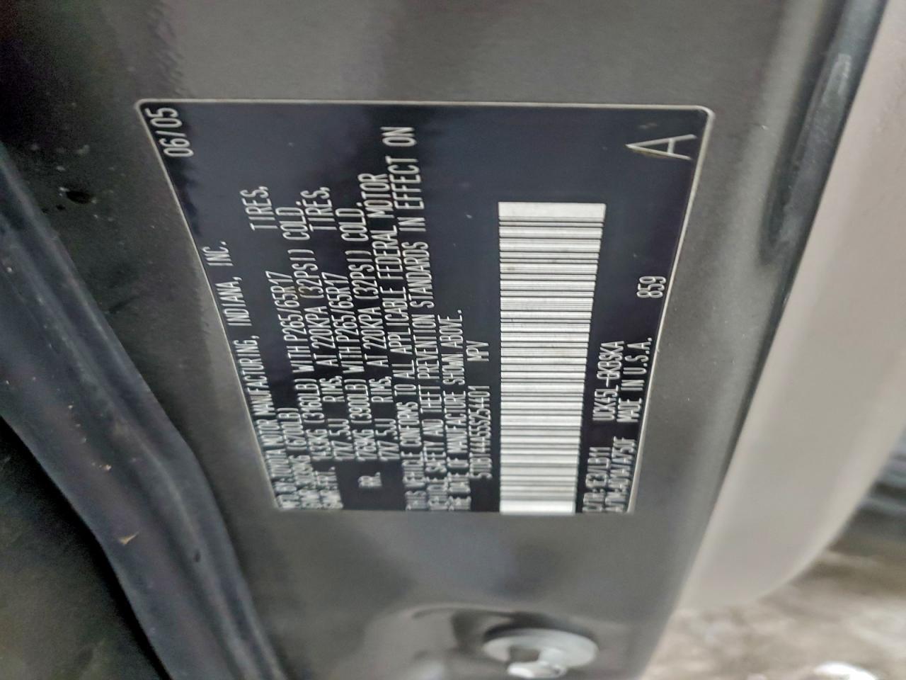 2005 TOYOTA Sequoia