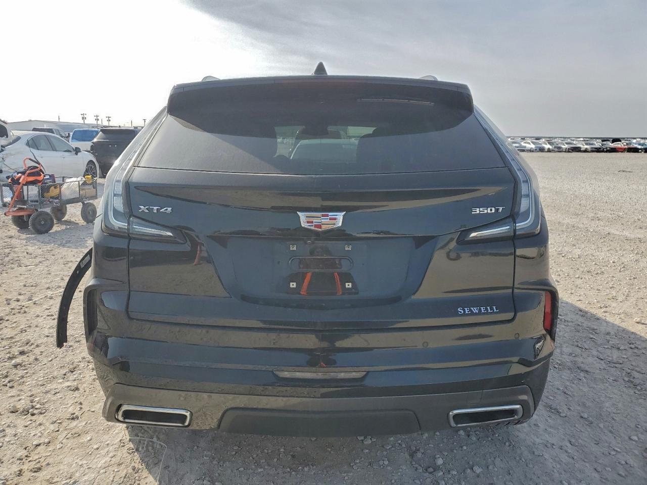 2024 CADILLAC XT4