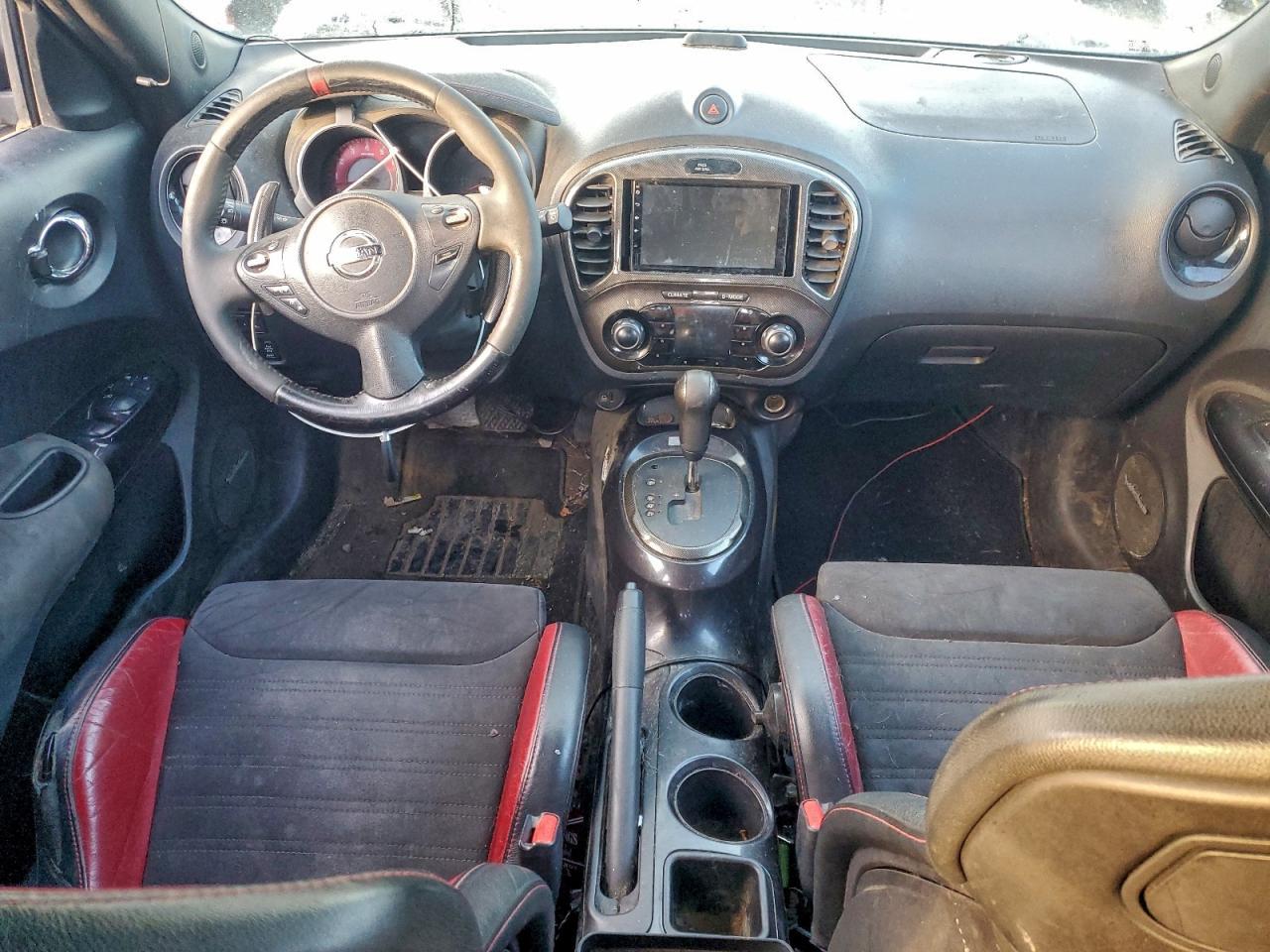 2015 NISSAN Juke