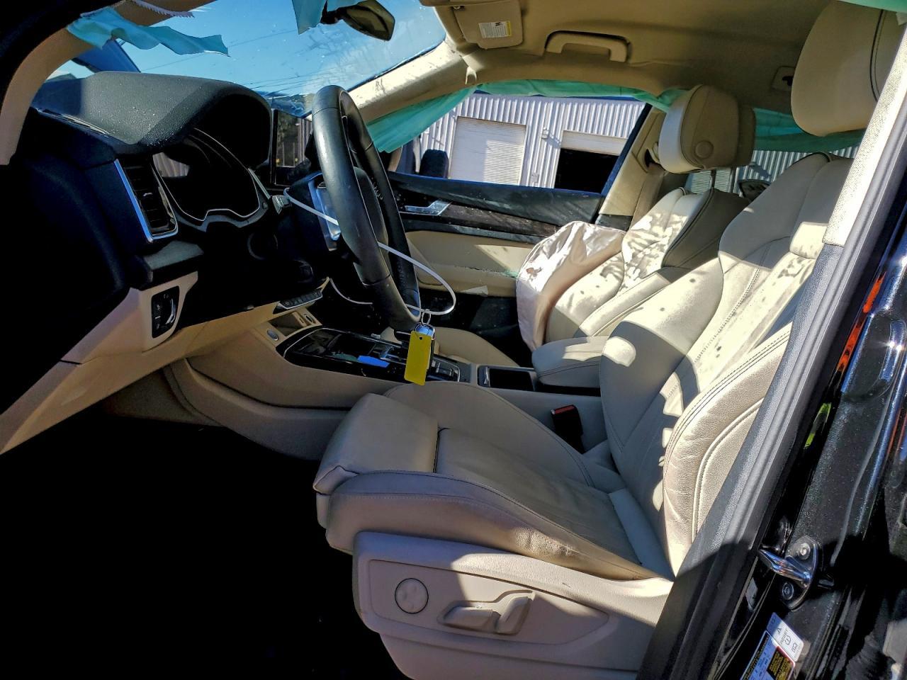 2022 AUDI Q5