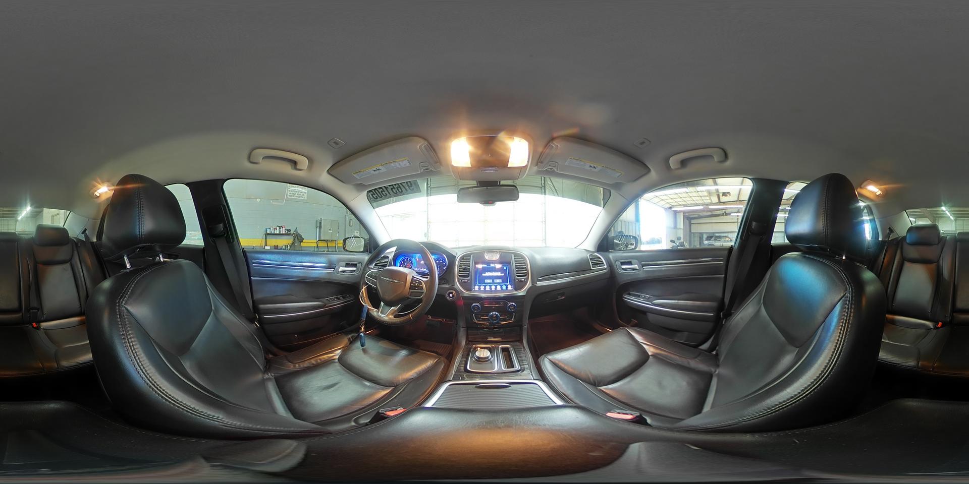 2018 CHRYSLER 300