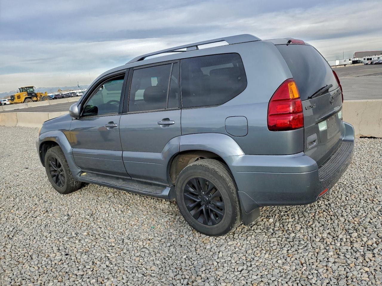 2003 LEXUS Gx 470