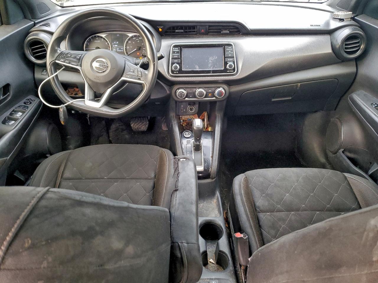 2019 NISSAN KICKS