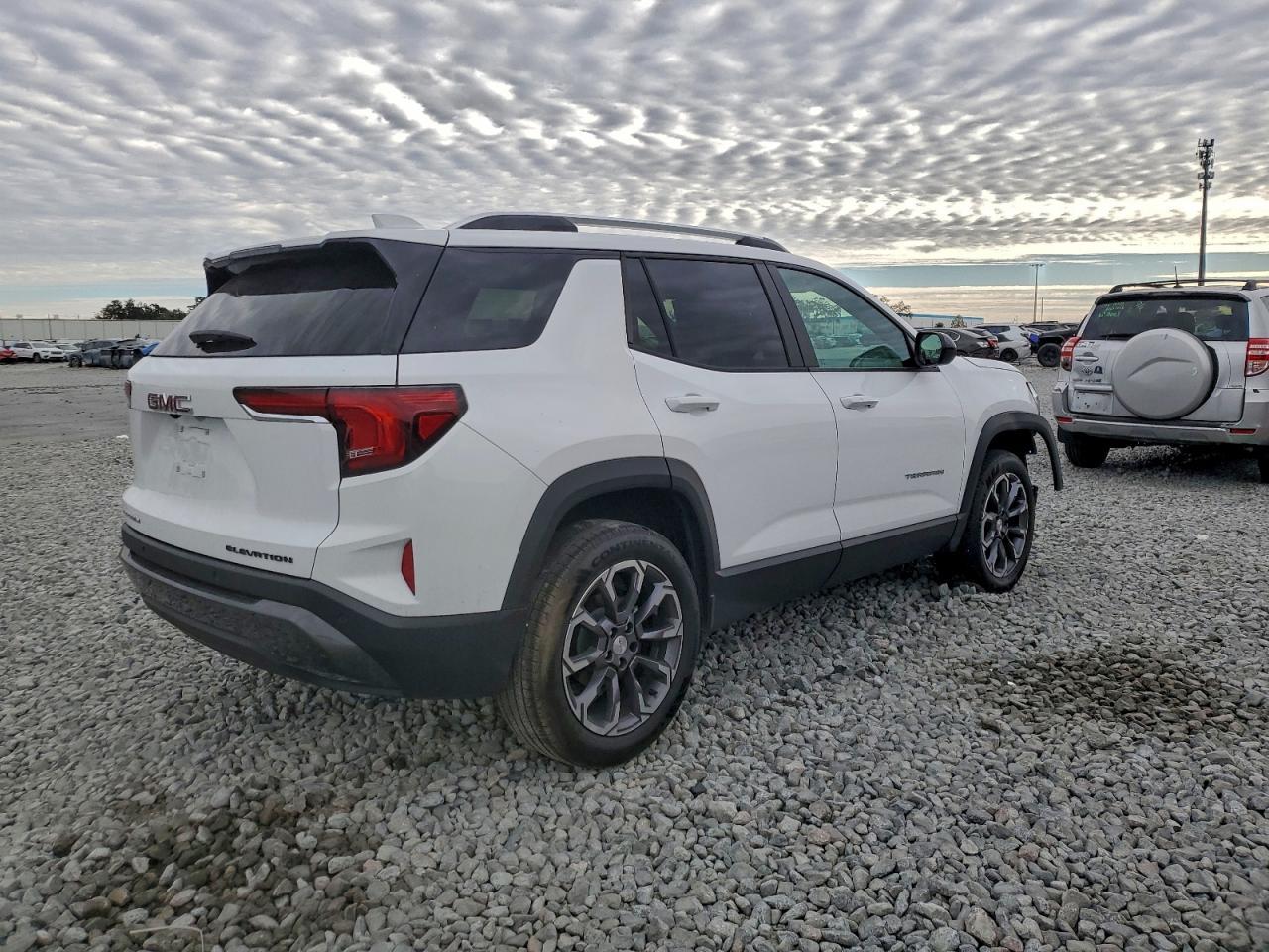 2025 GMC Terrain