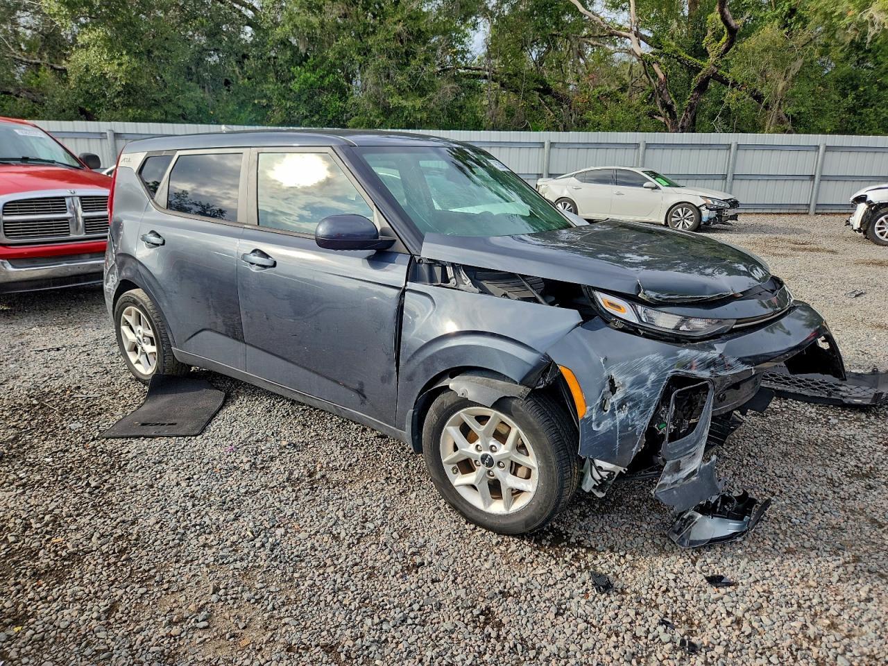 2022 KIA SOUL