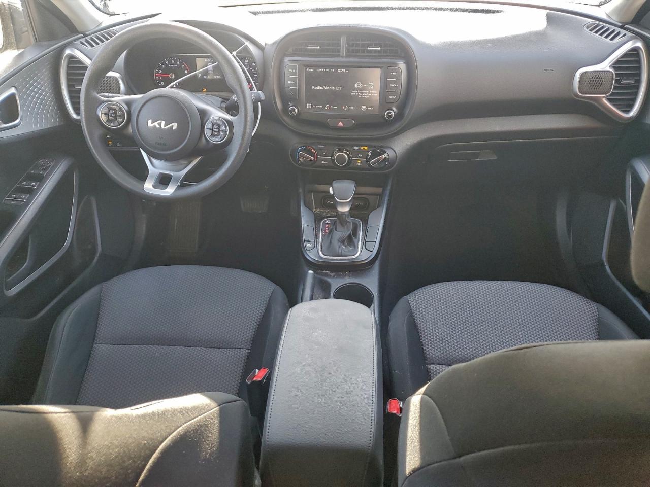2022 KIA SOUL