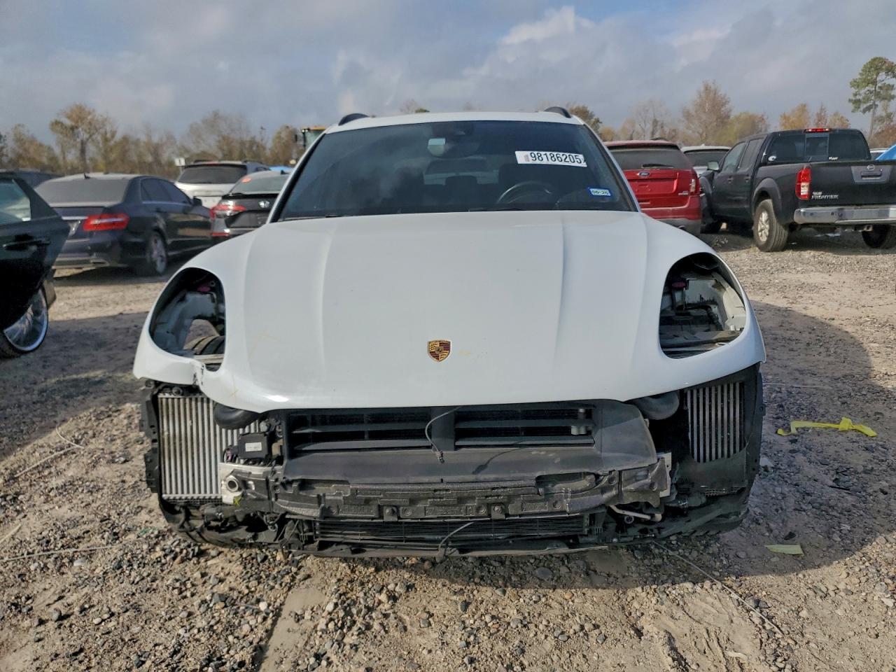 2016 PORSCHE Macan