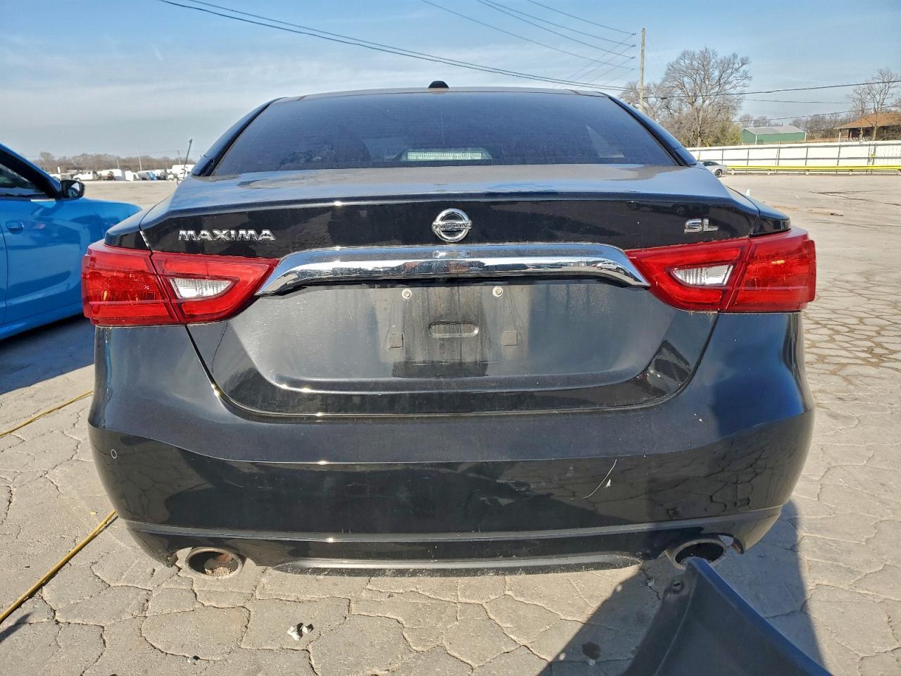 2017 NISSAN Maxima