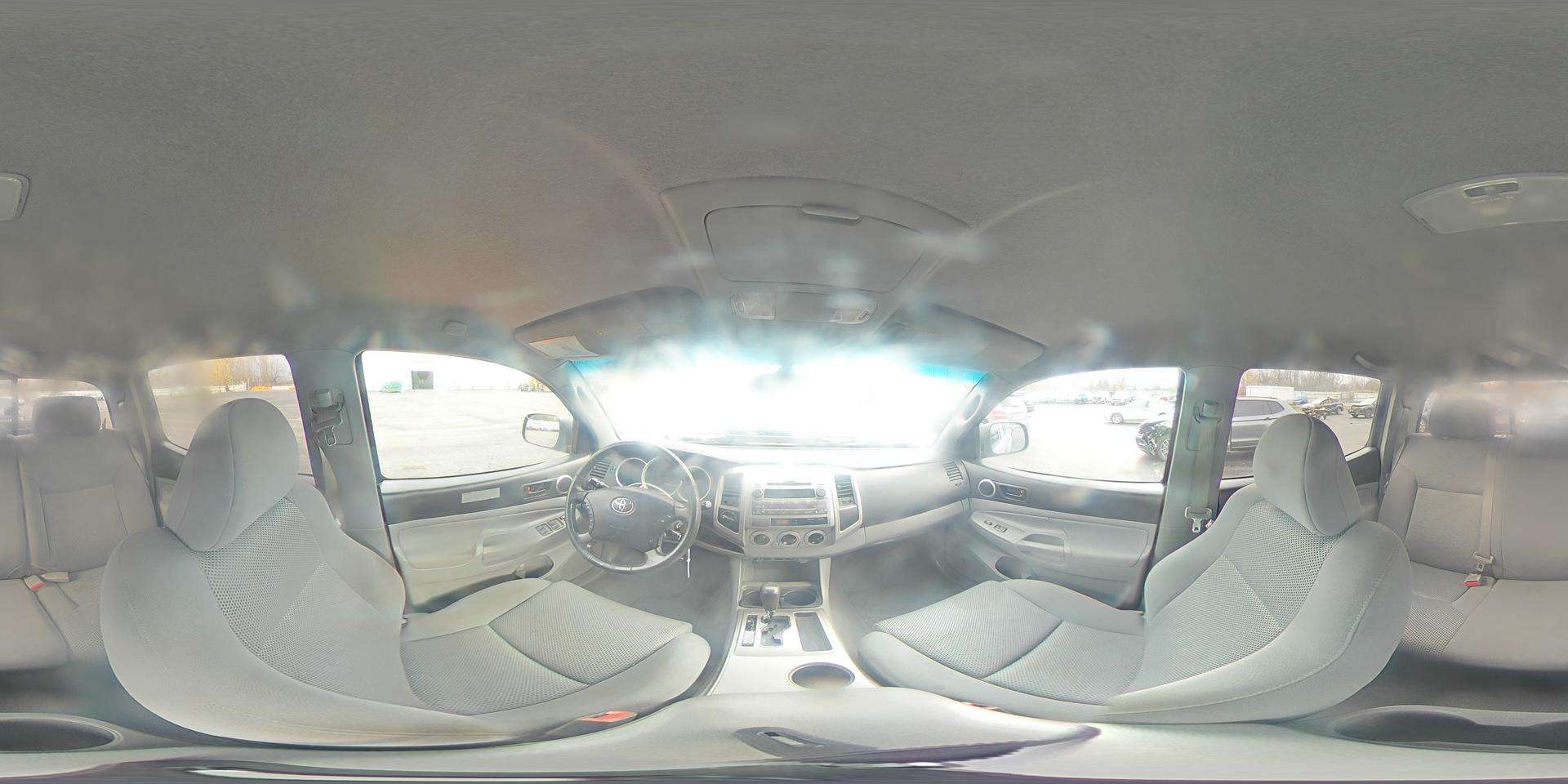 2011 TOYOTA TACOMA