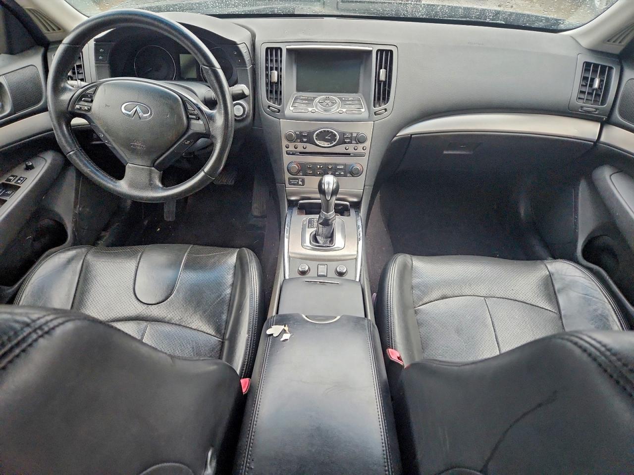 2011 INFINITI G25