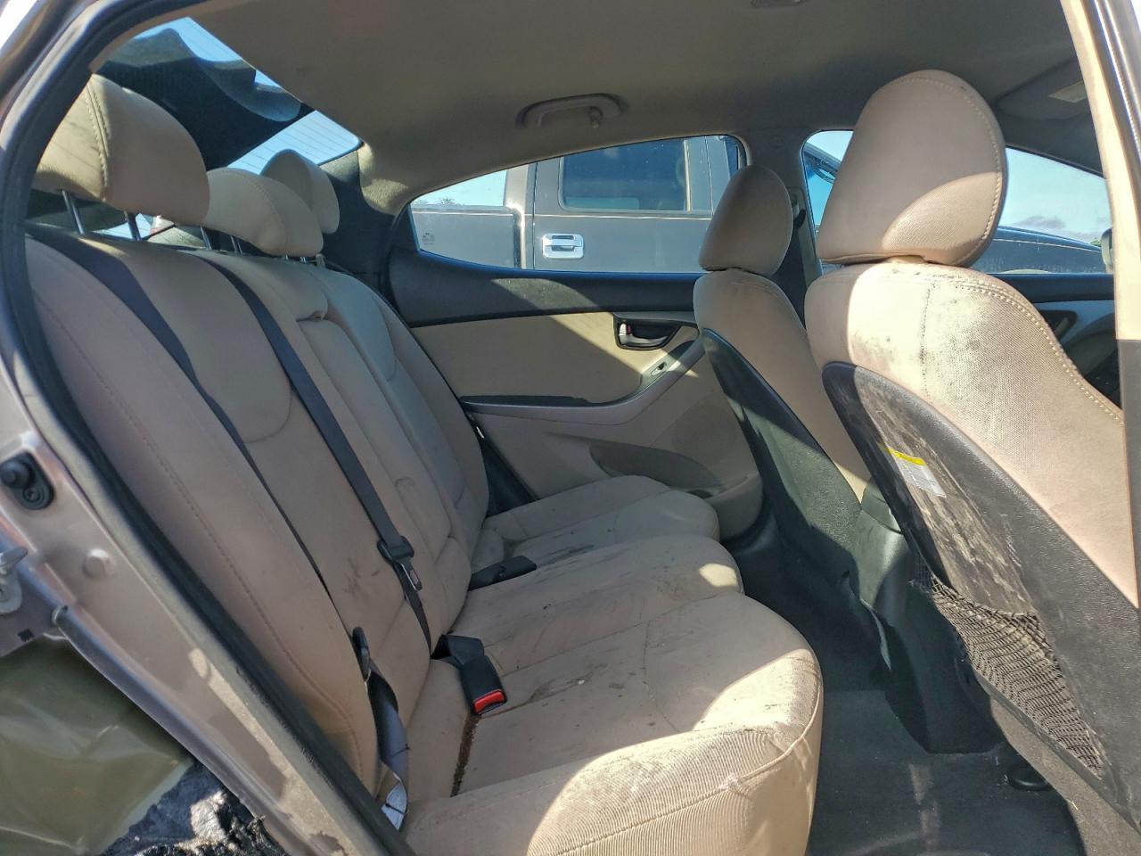 2014 HYUNDAI ELANTRA