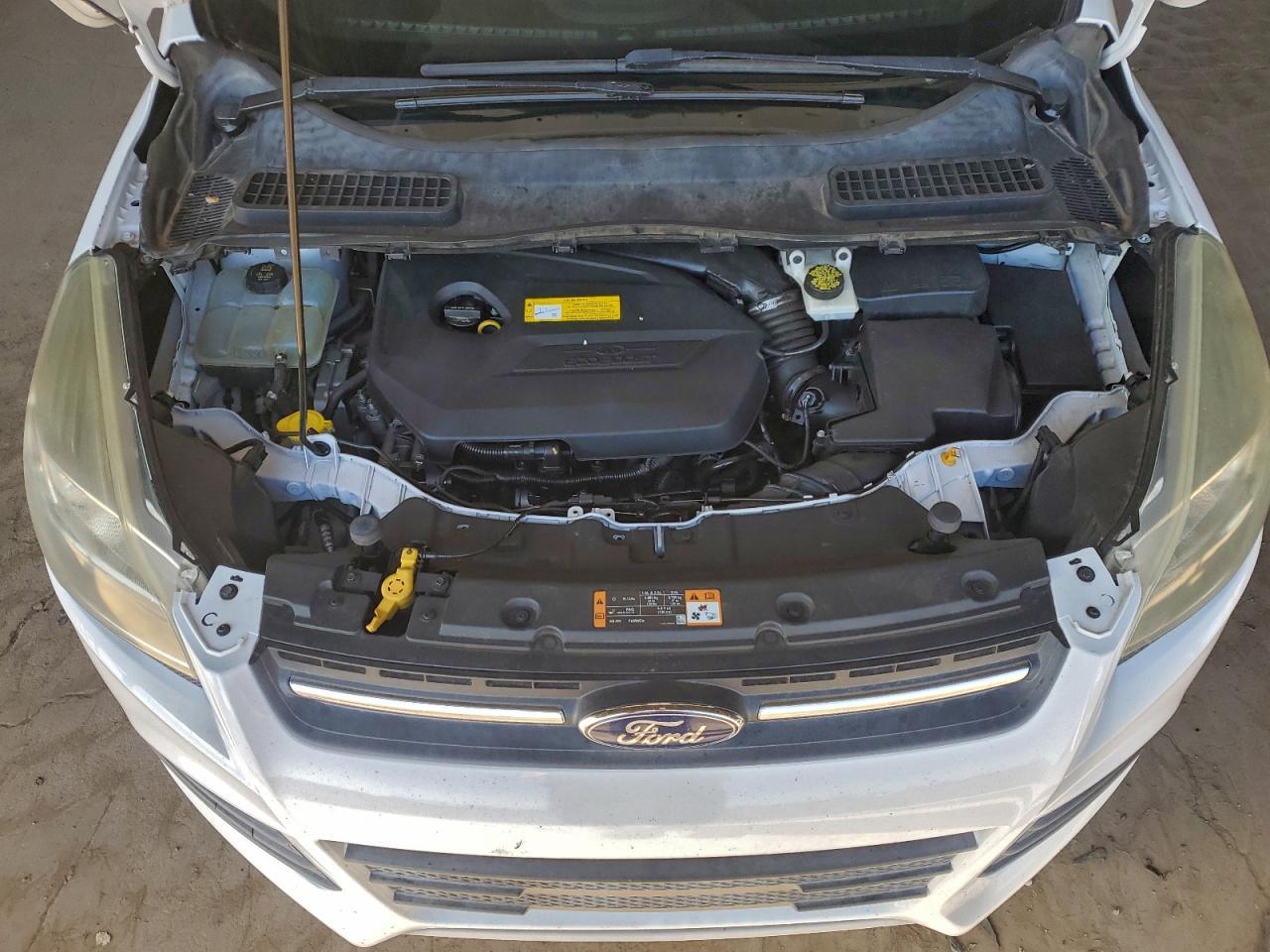 2016 FORD ESCAPE
