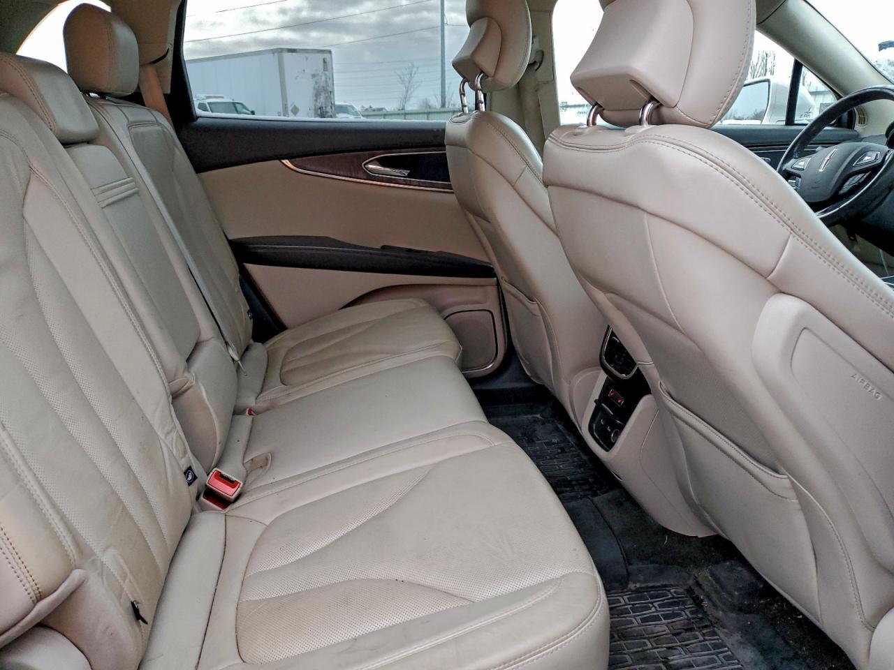 2016 LINCOLN MKX