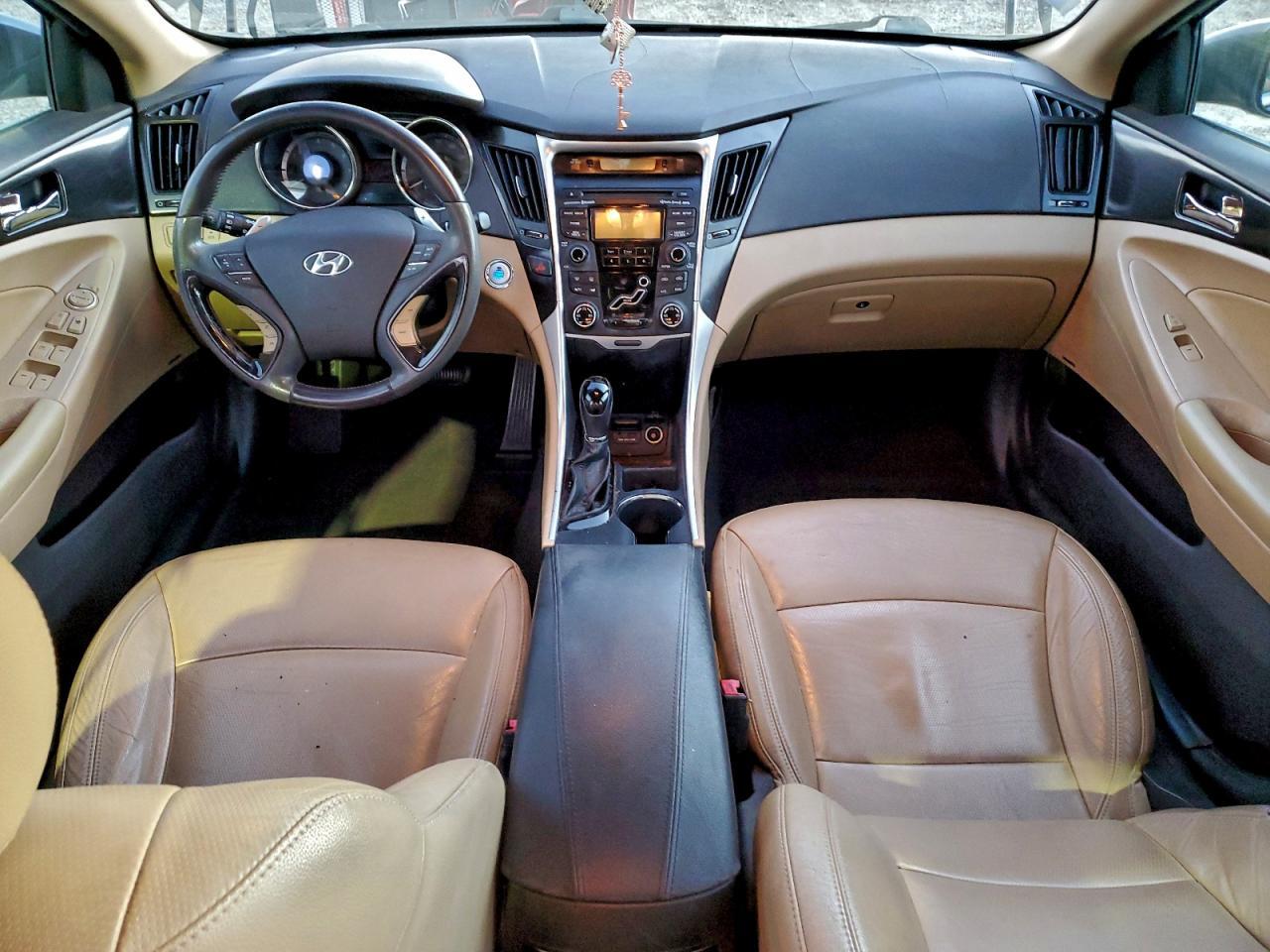 2012 HYUNDAI SONATA
