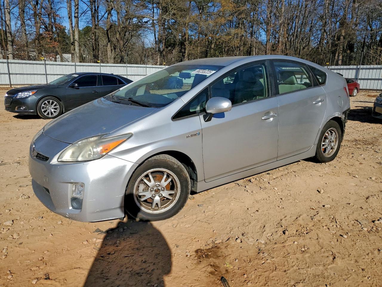 2010 TOYOTA PRIUS