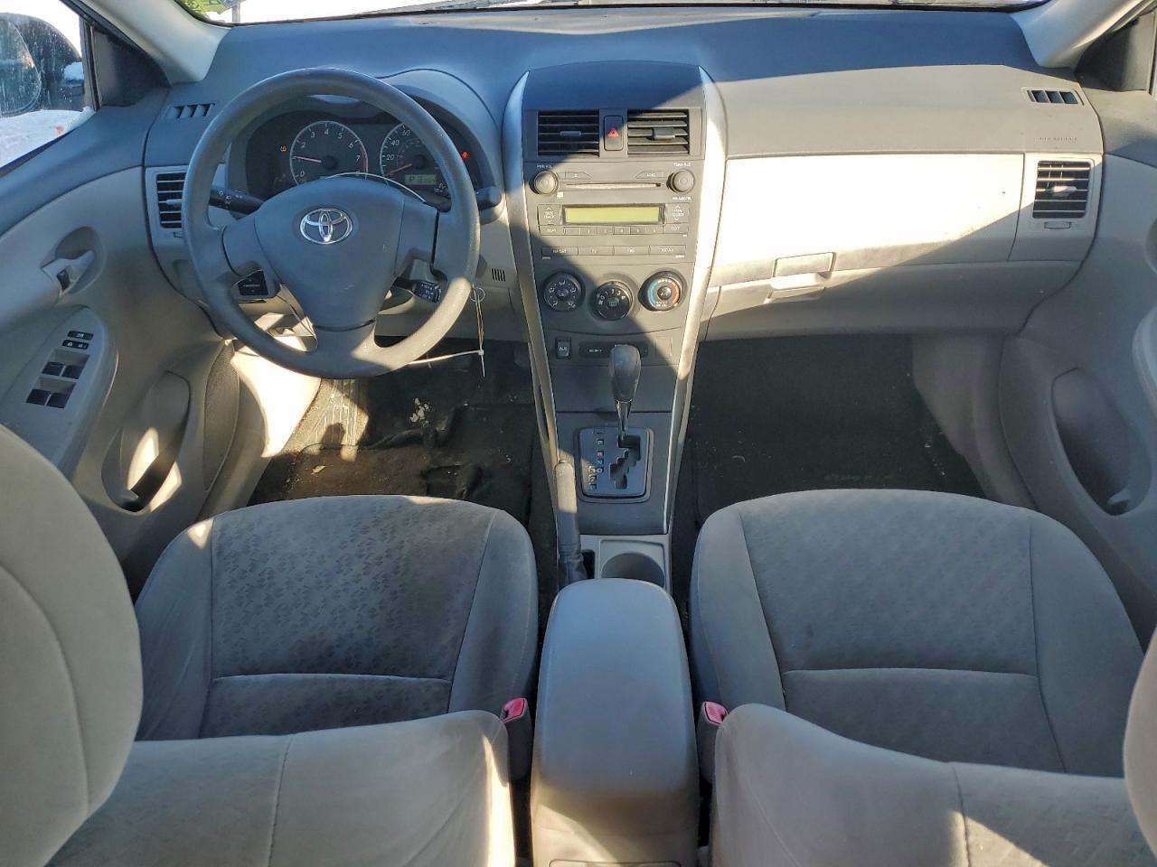 2009 TOYOTA COROLLA