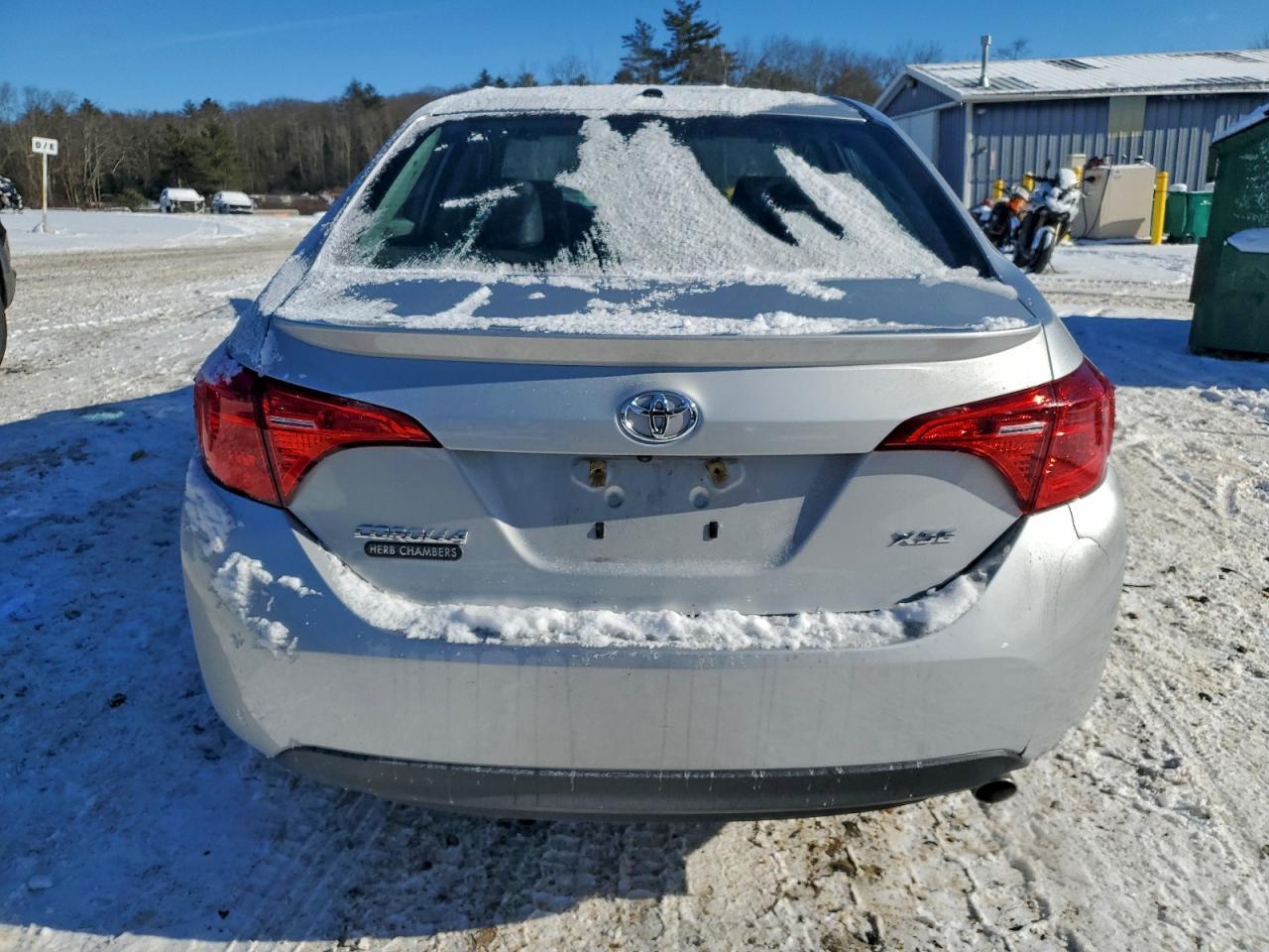 2017 TOYOTA COROLLA
