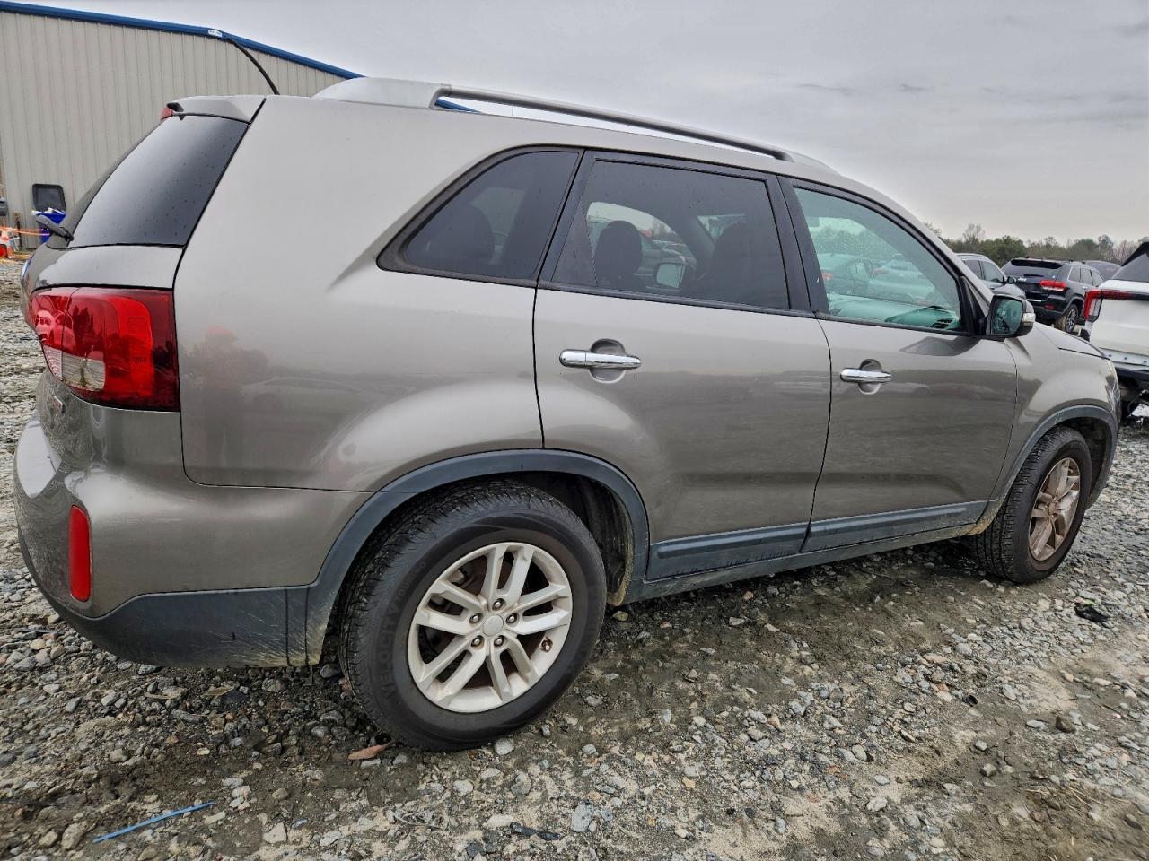 2014 KIA SORENTO