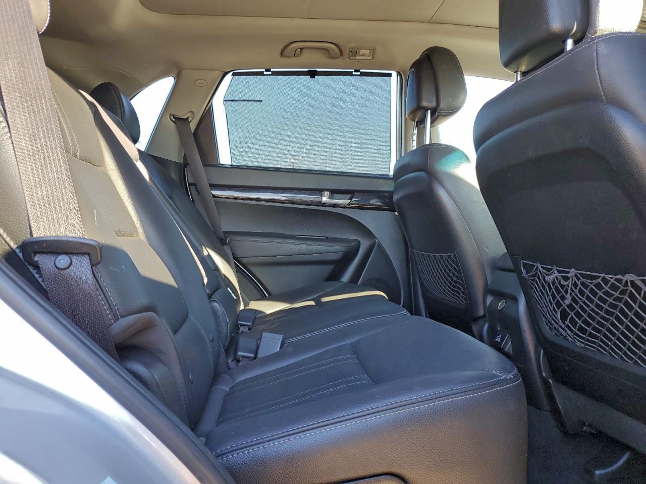 2014 KIA SORENTO