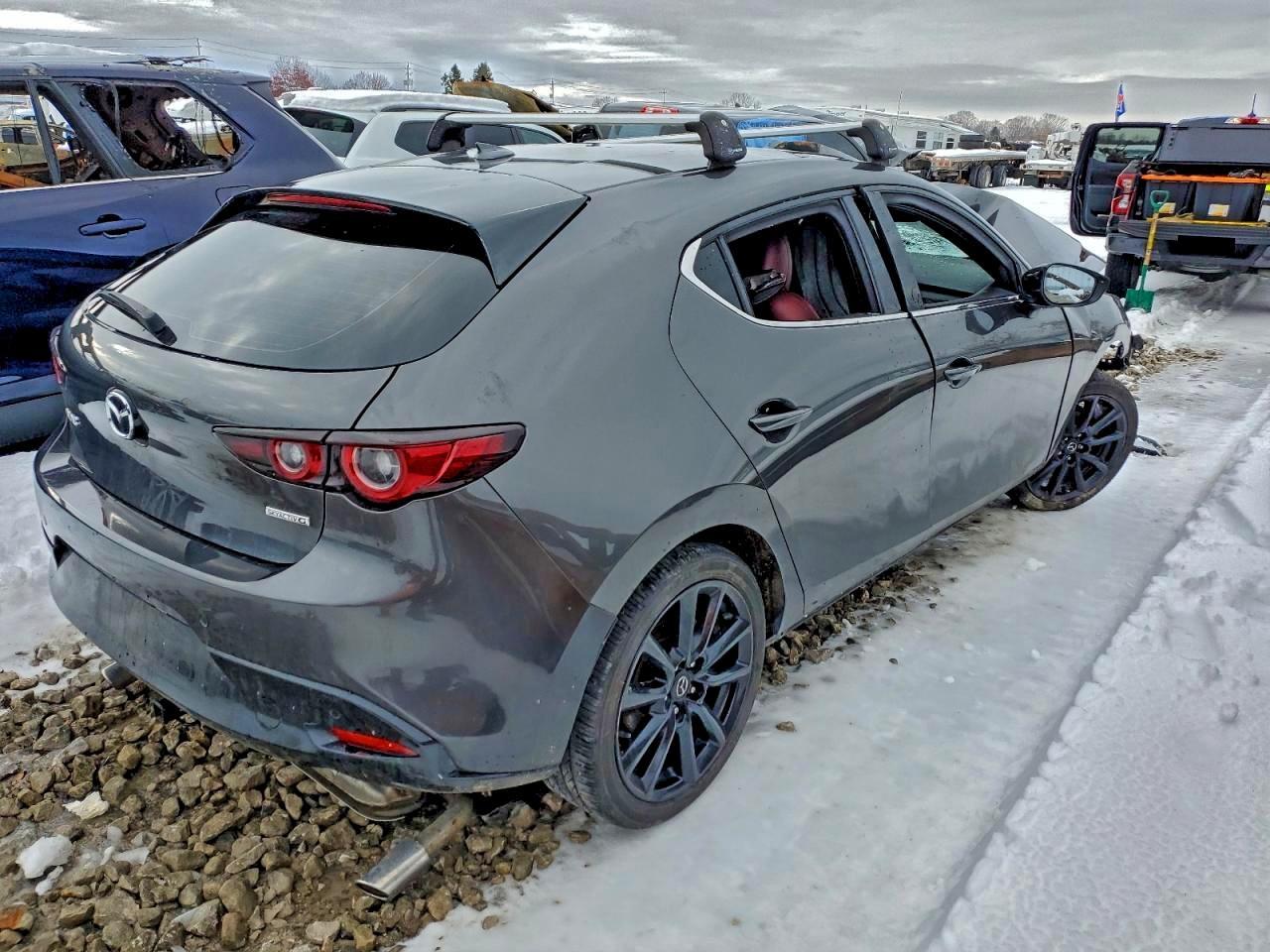 2022 MAZDA 3