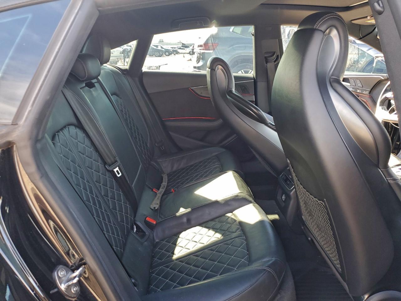 2018 AUDI S5