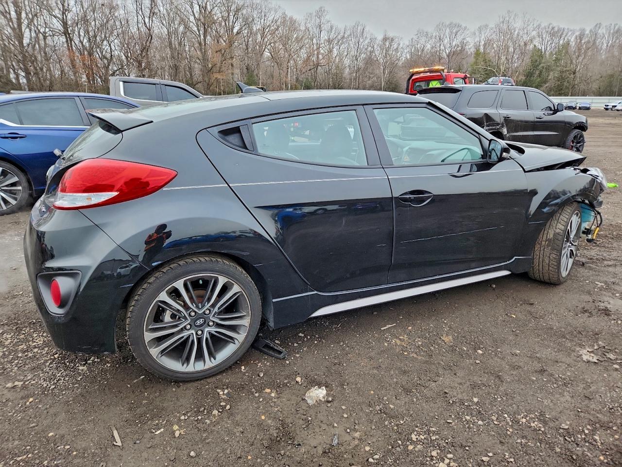 2016 HYUNDAI VELOSTER