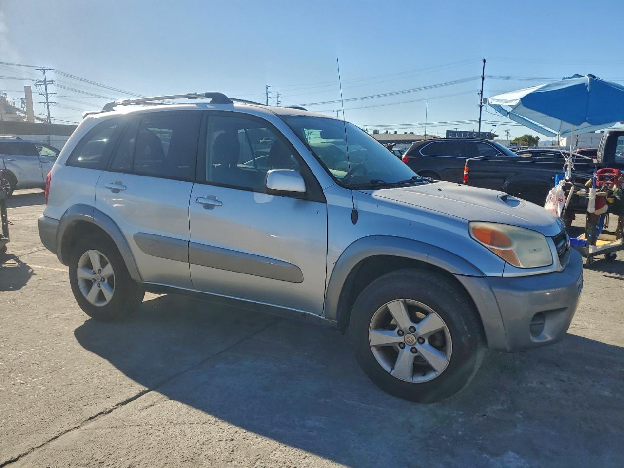 2004 TOYOTA RAV4