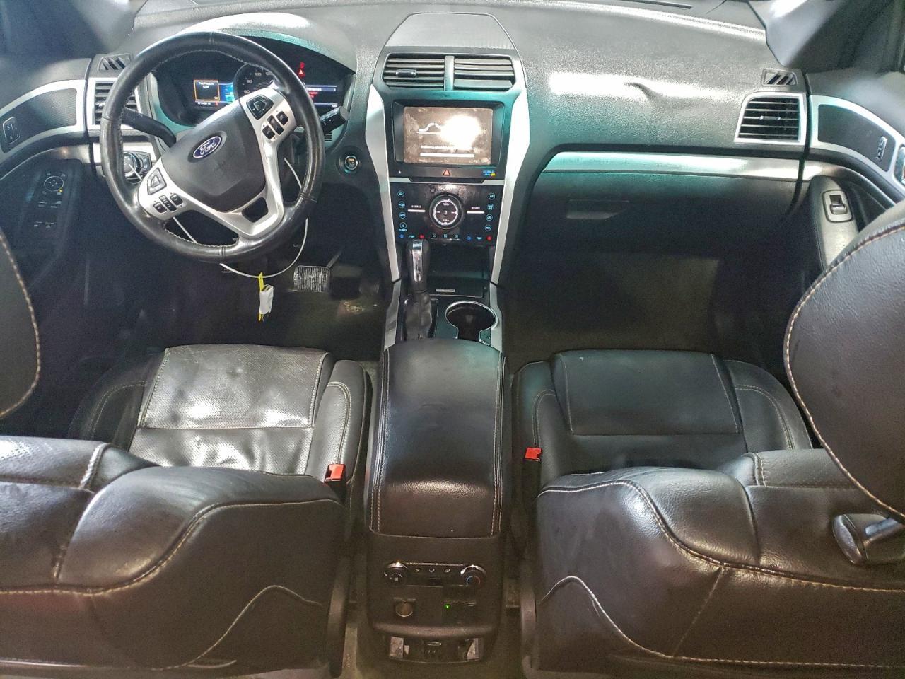 2015 FORD Explorer Sport Trac
