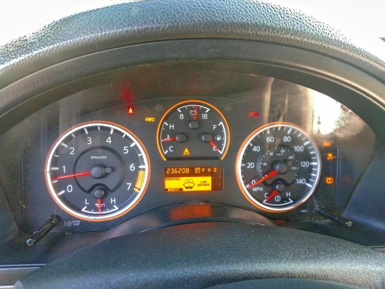2013 NISSAN Armada