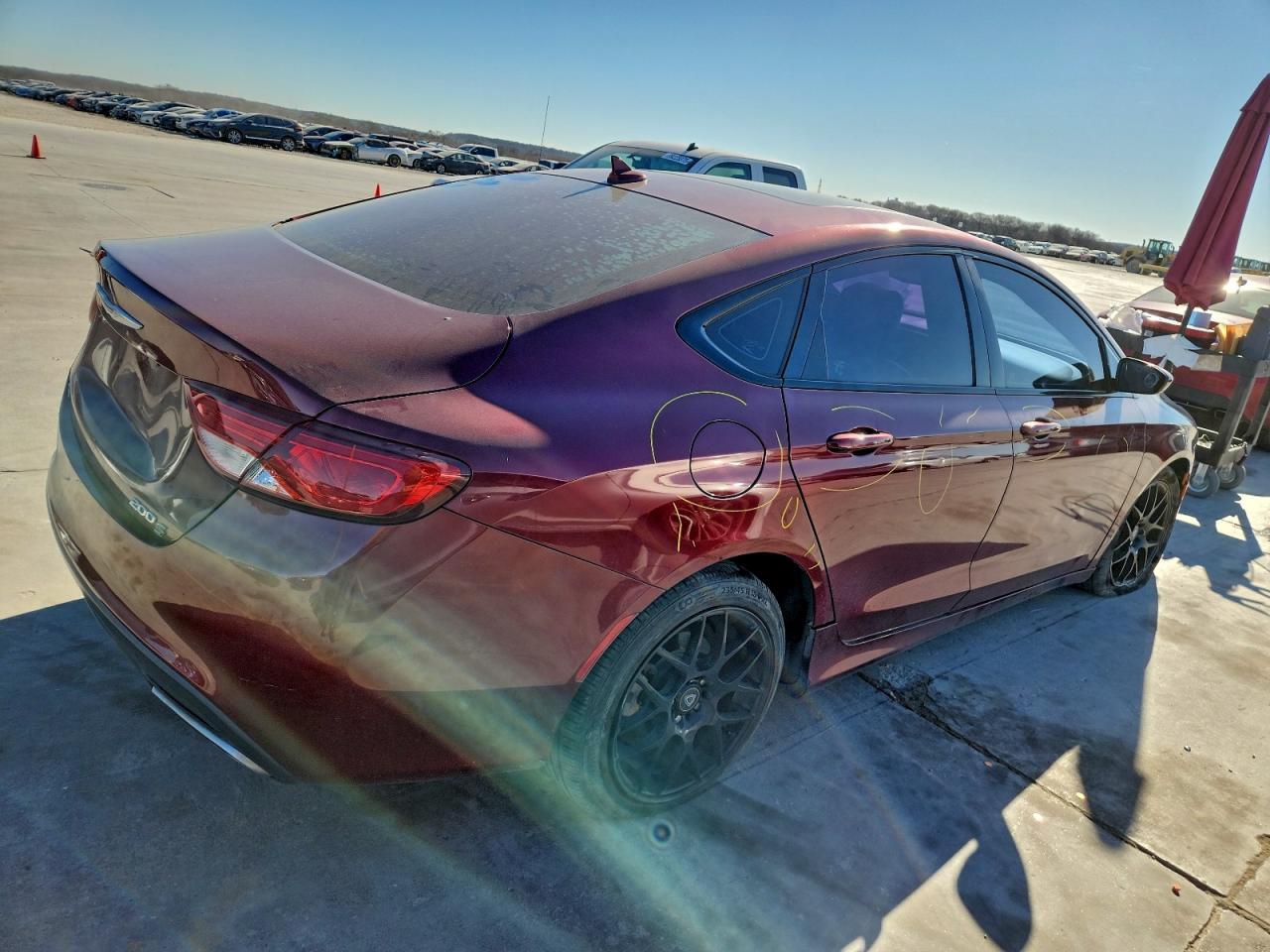 2016 CHRYSLER 200