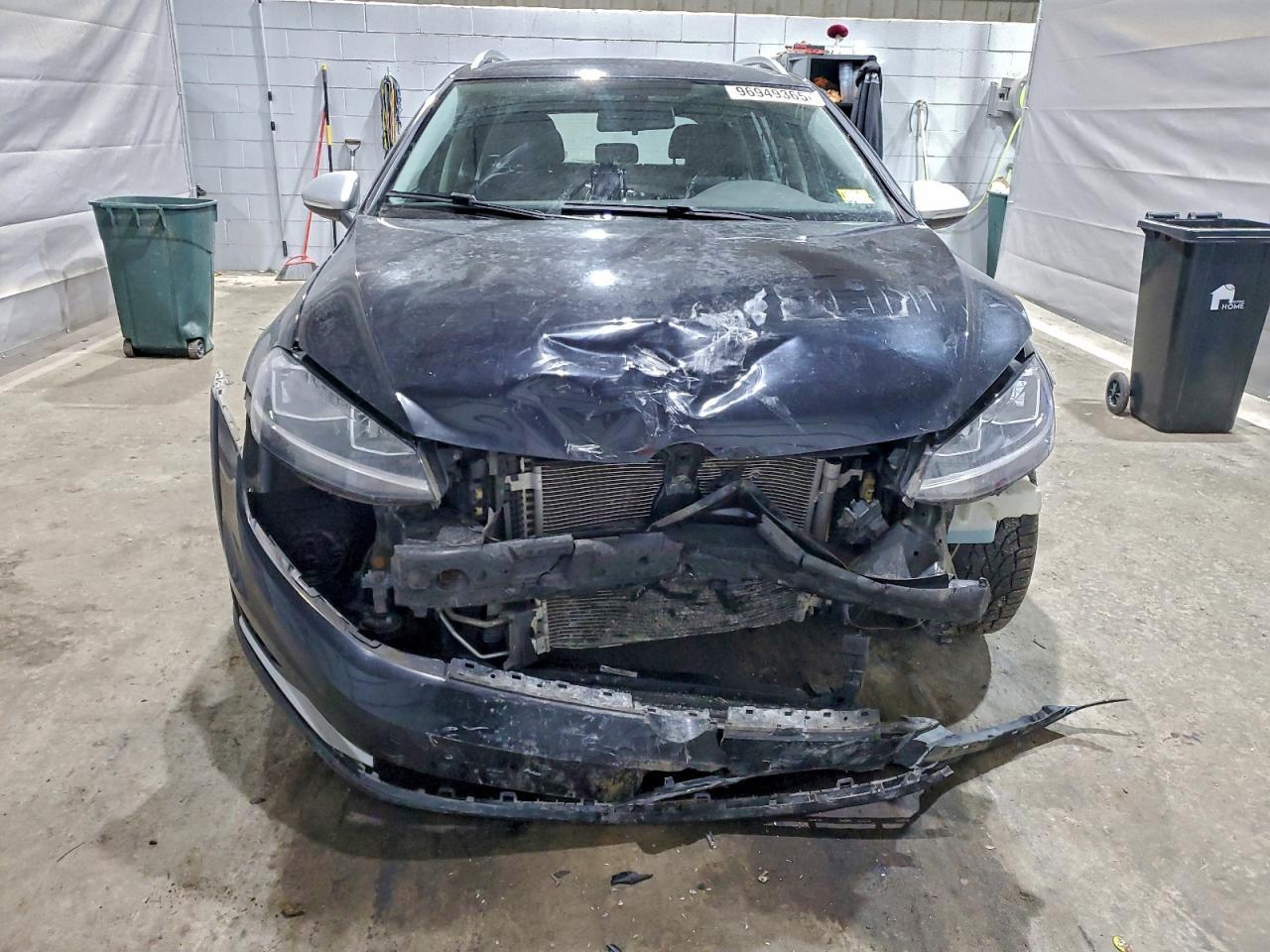 2018 VOLKSWAGEN Golf Alltrack