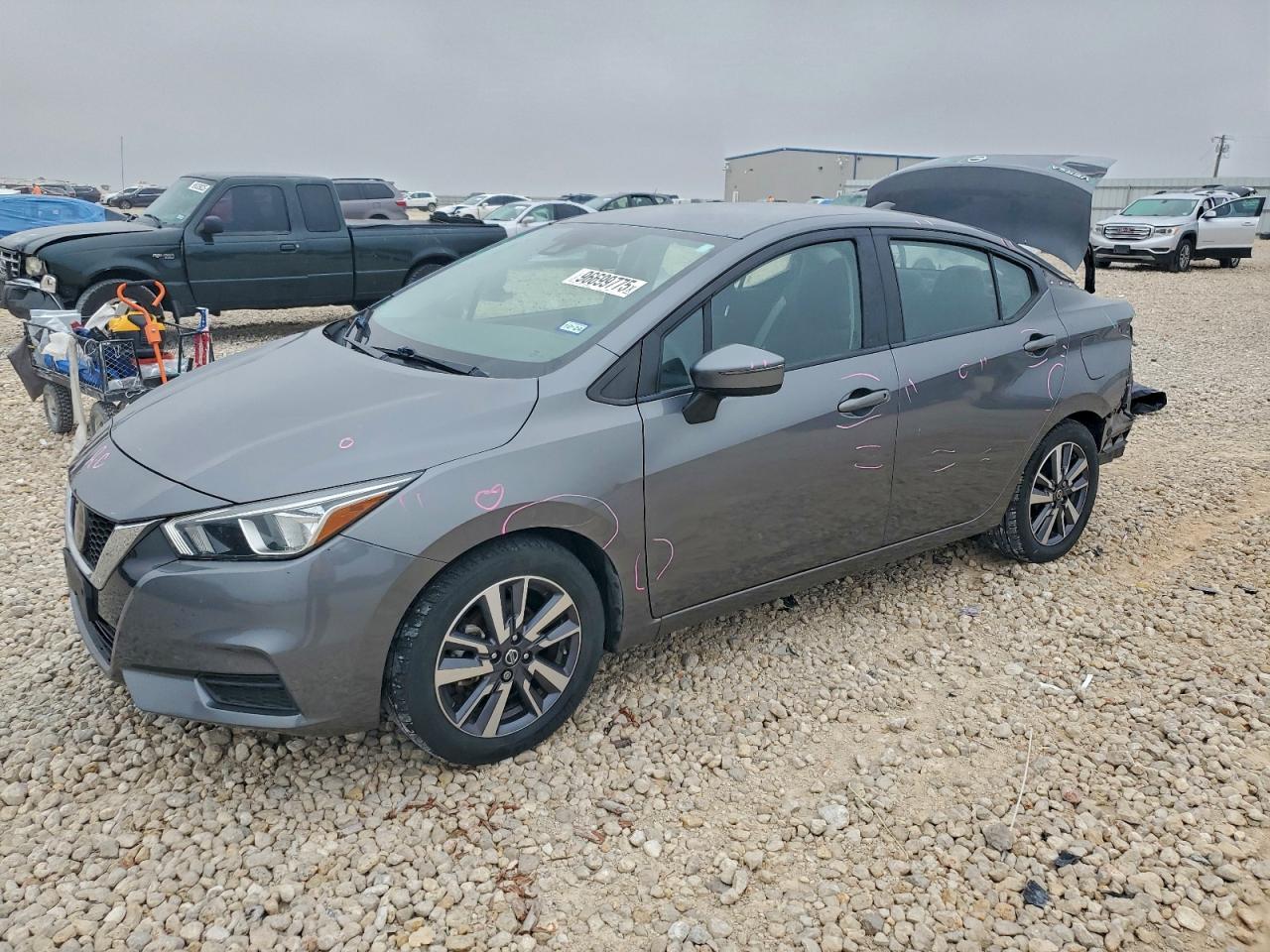 2020 NISSAN VERSA