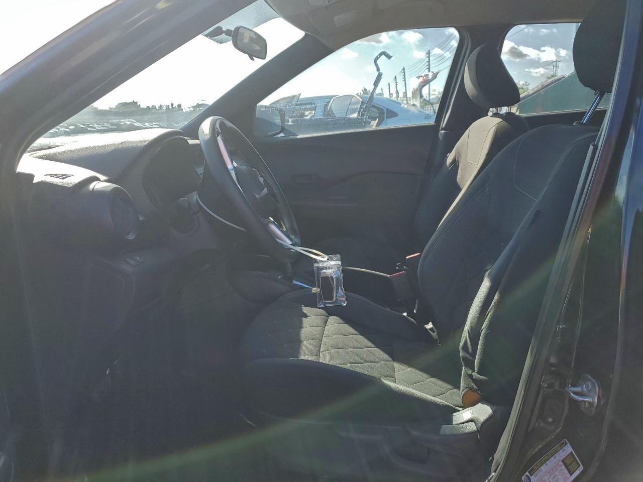 2019 NISSAN KICKS