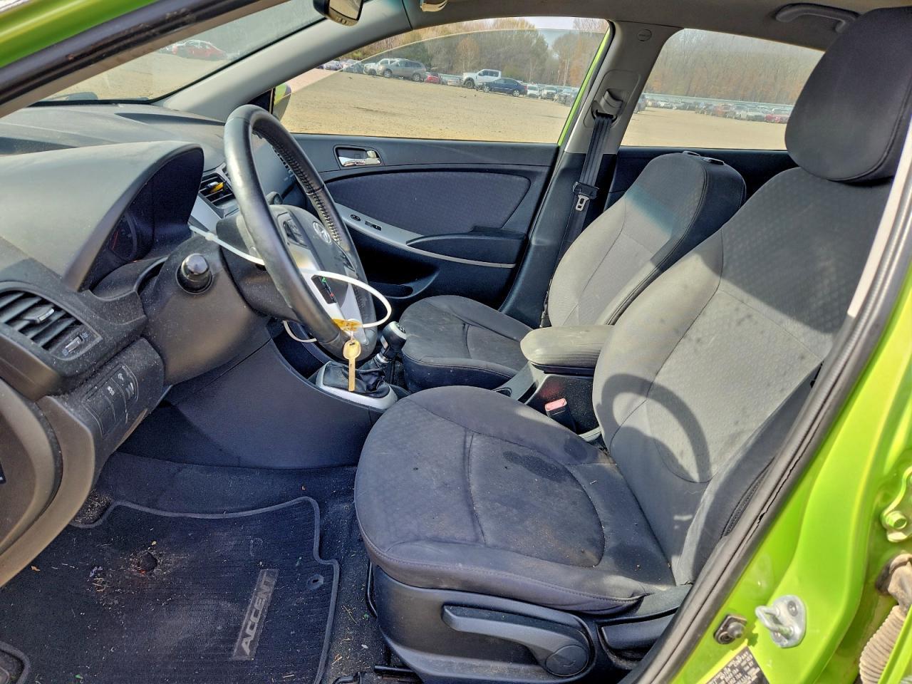 2013 HYUNDAI ACCENT