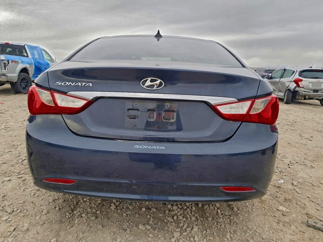 2013 HYUNDAI SONATA