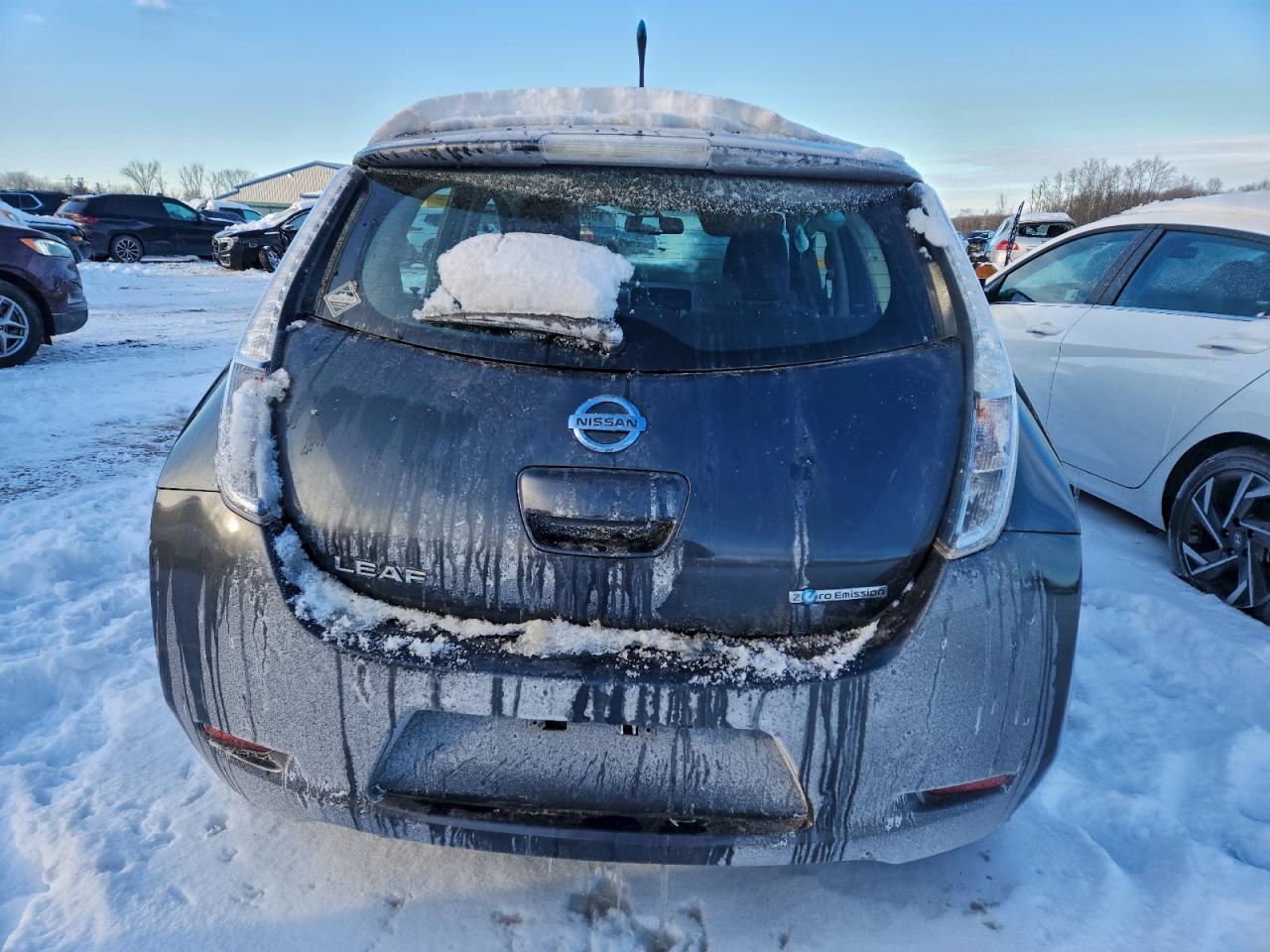2013 NISSAN LEAF
