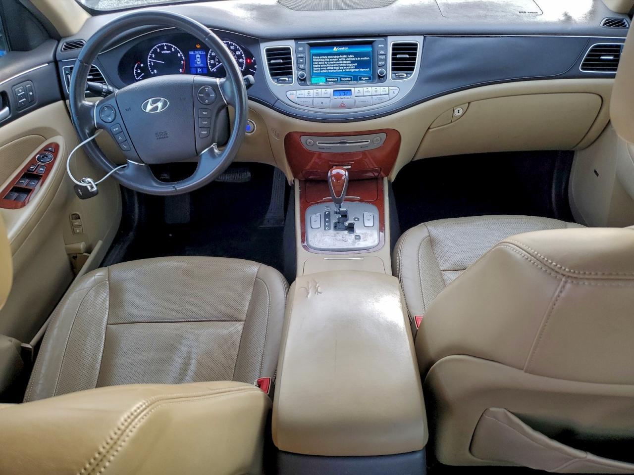 2014 HYUNDAI GENESIS