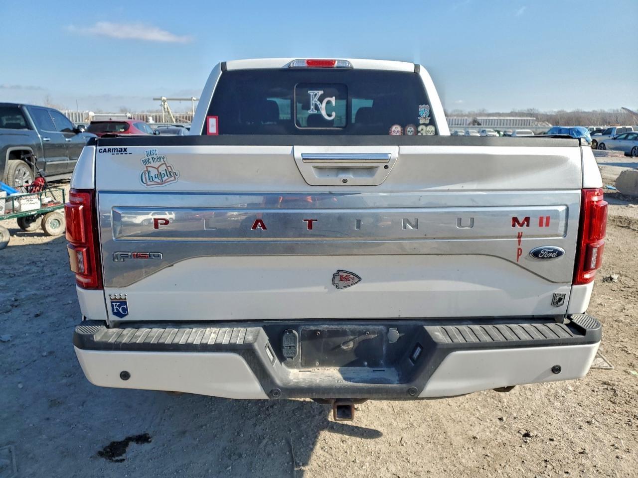 2015 FORD F-150