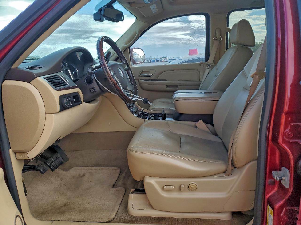 2009 CADILLAC ESCALADE
