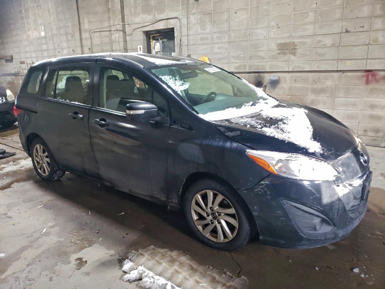 2015 MAZDA 5