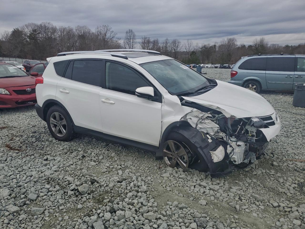 2015 TOYOTA RAV4