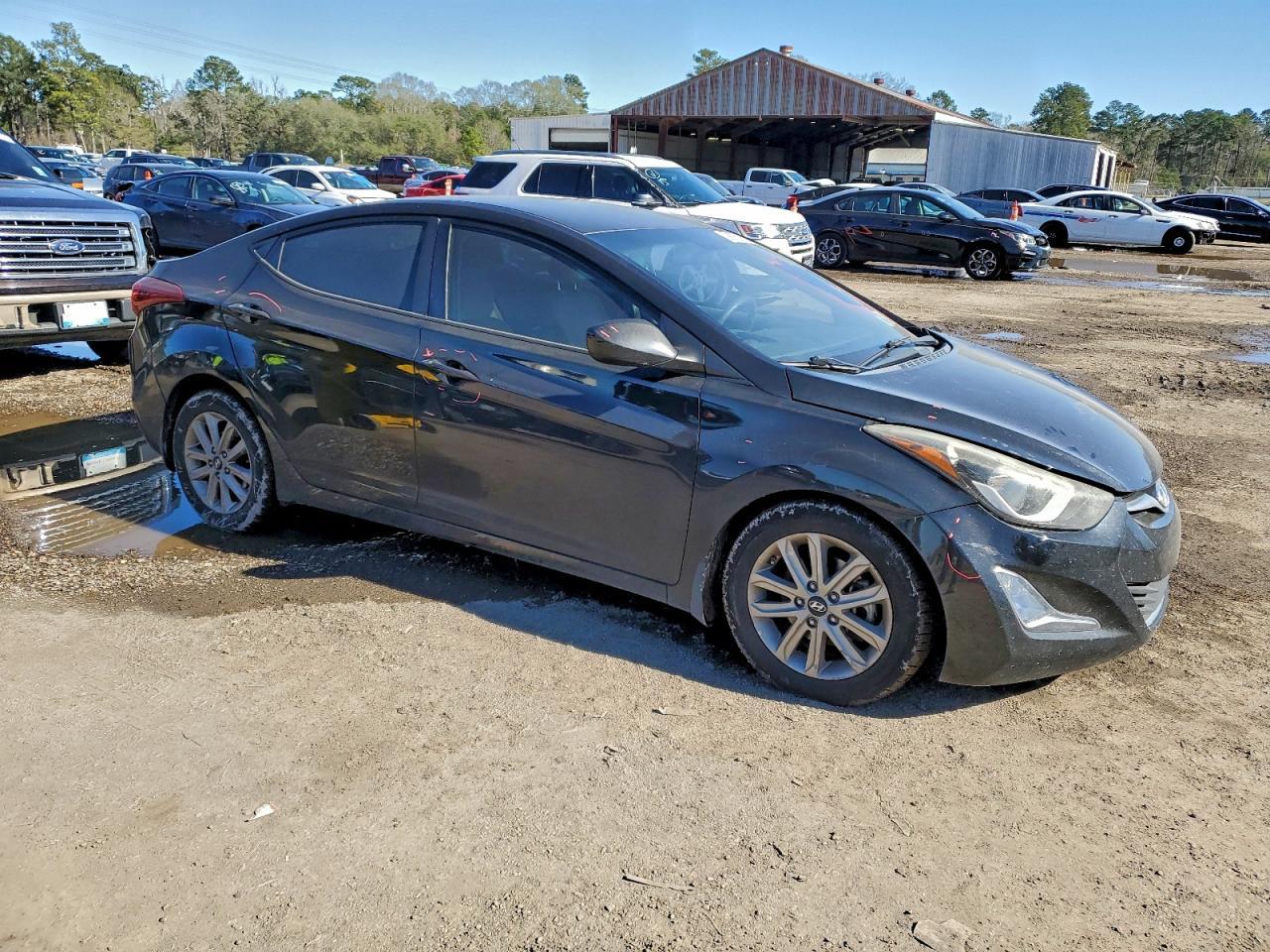 2016 HYUNDAI ELANTRA