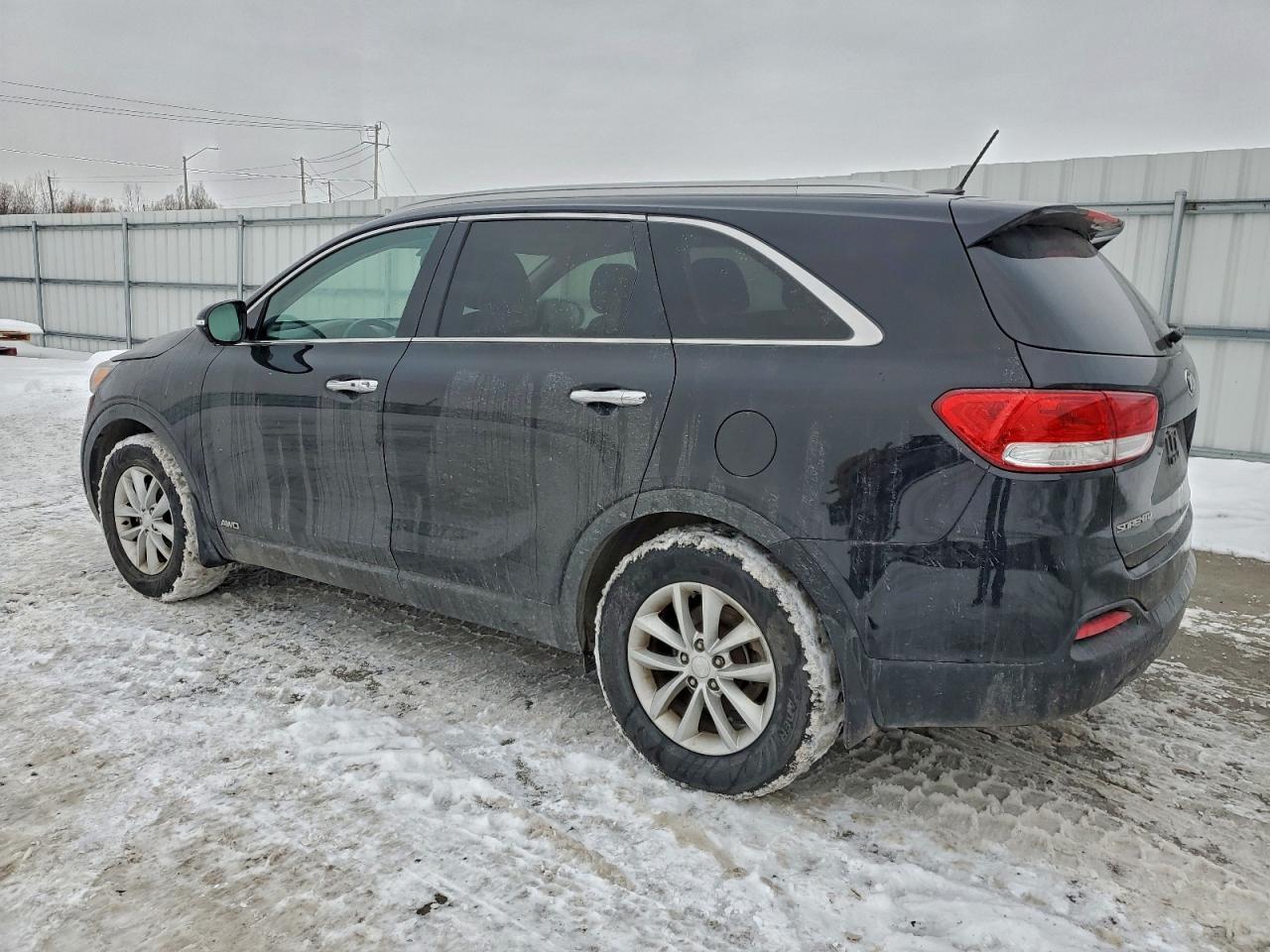 2016 KIA SORENTO