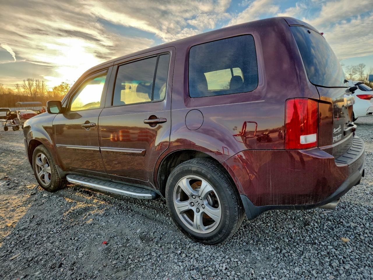 2015 HONDA PILOT
