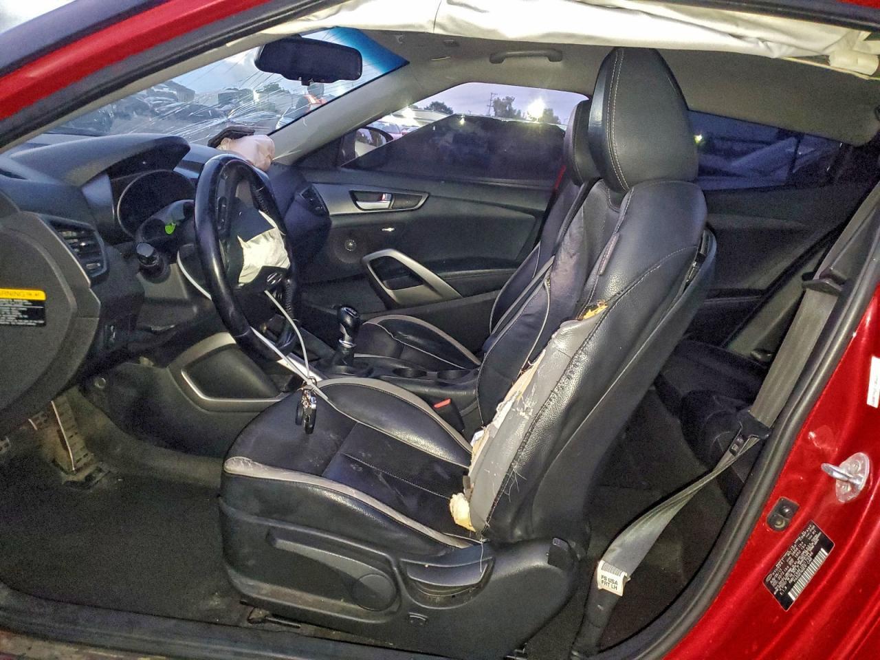 2013 HYUNDAI VELOSTER