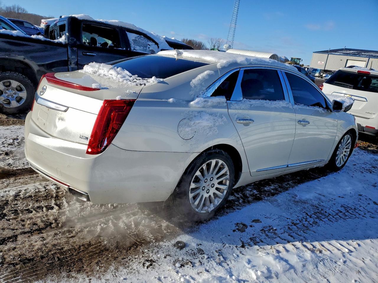2013 CADILLAC XTS