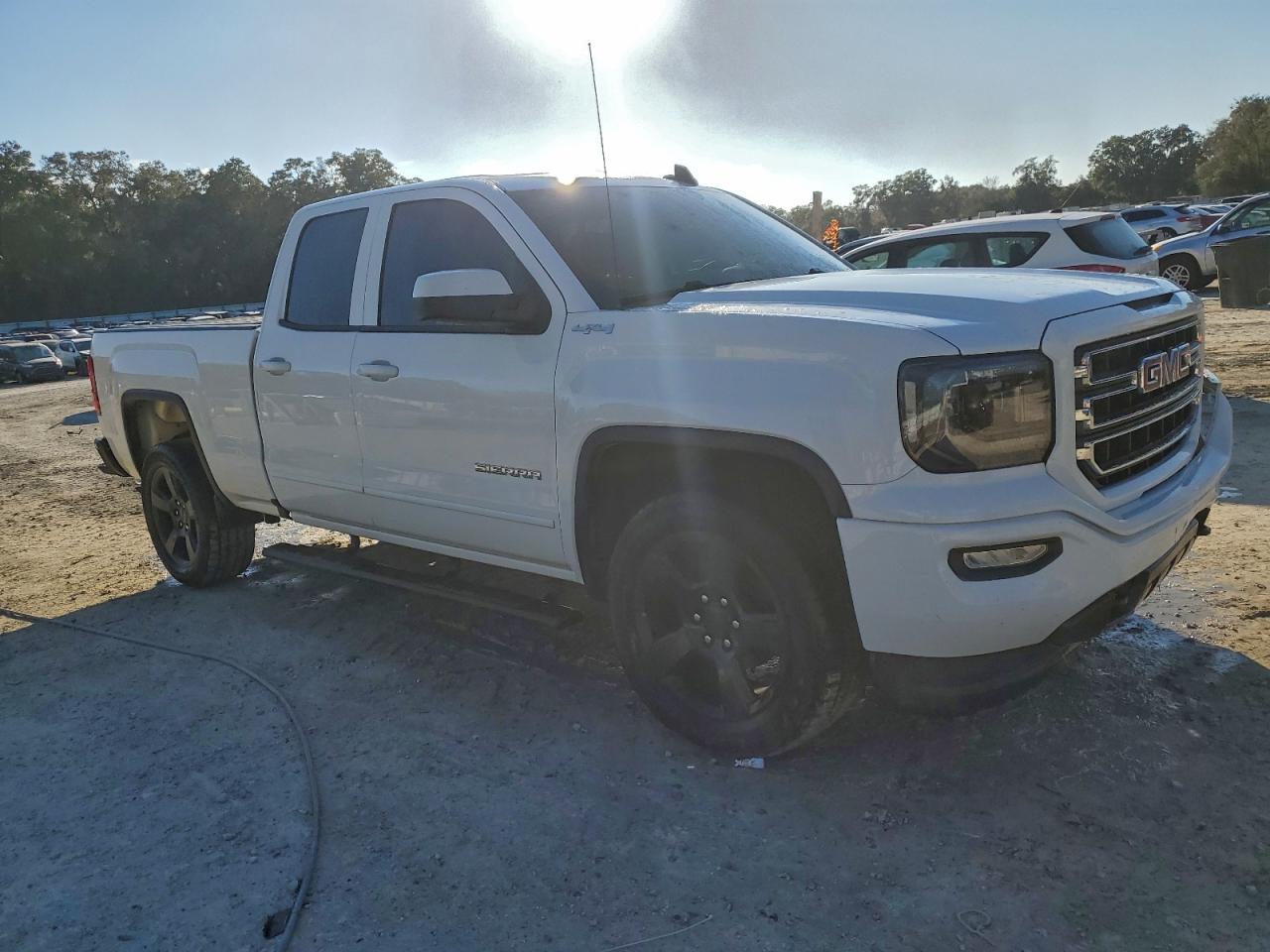 2018 GMC Sierra