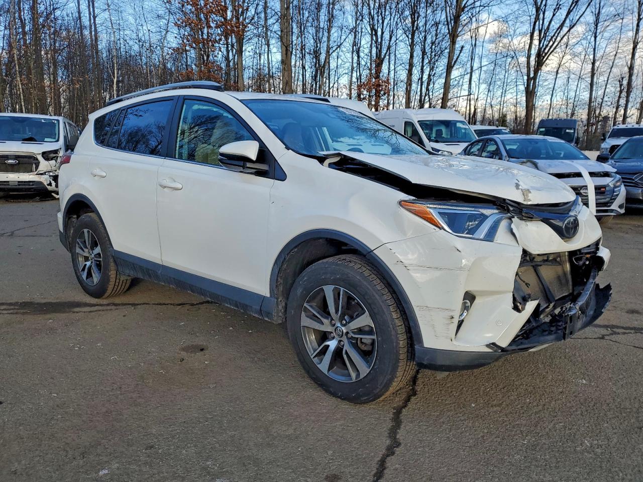 2016 TOYOTA RAV4