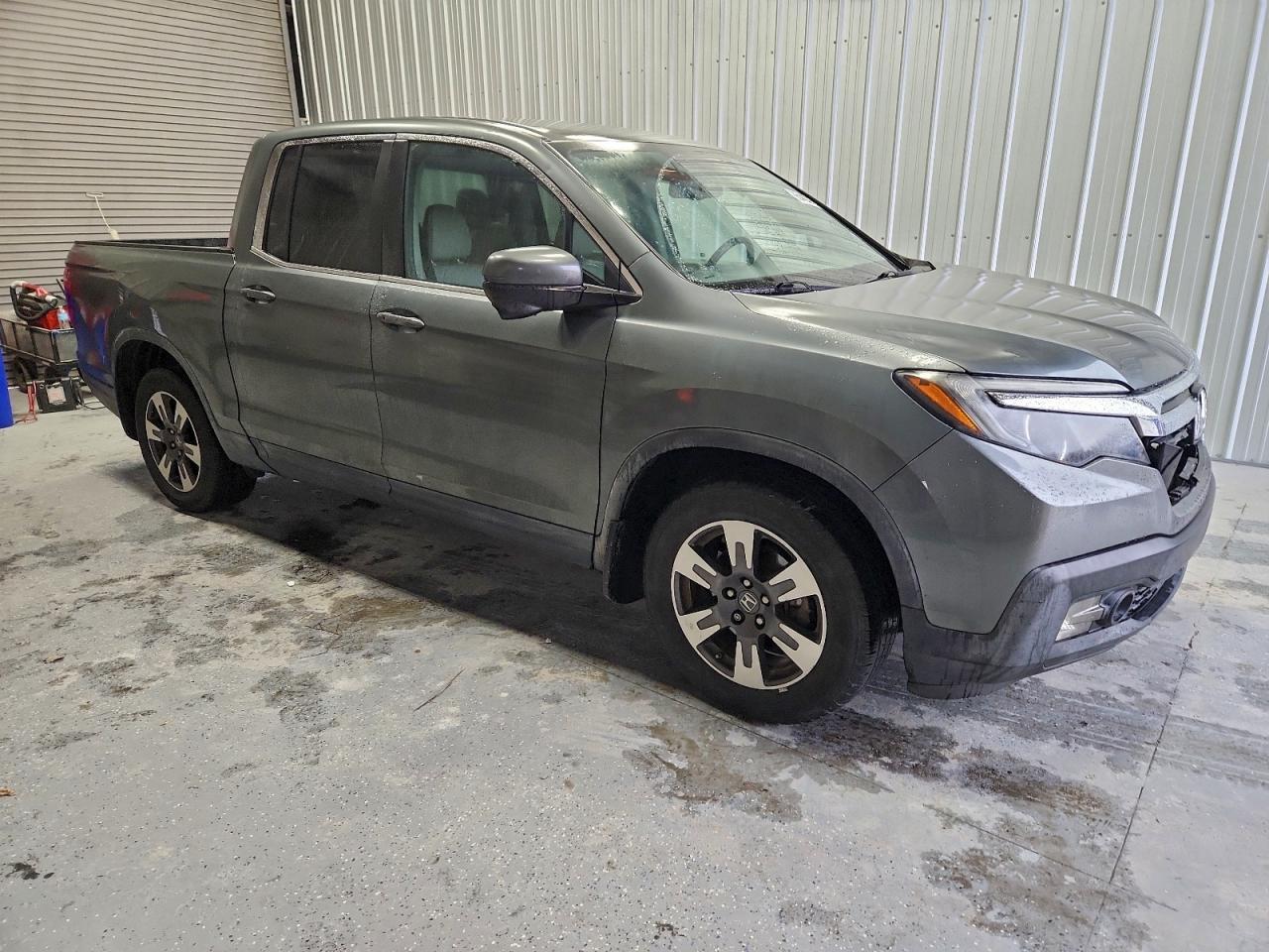 2017 HONDA Ridgeline