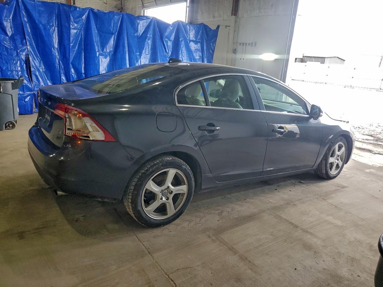 2012 VOLVO S60